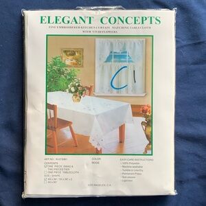 NIP Fine Embroidered Kitchen Curtain (No. XL073061)